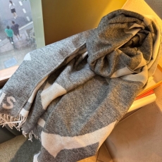 Louis Vuitton Scarf